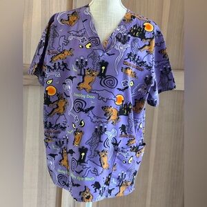 Scooby-Doo Scrub Top. Women’s Sz-L  “Where Are You” Halloween
